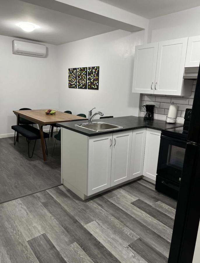 Apartment Fantastique 3 Modernes Au Coeur De La Montreal